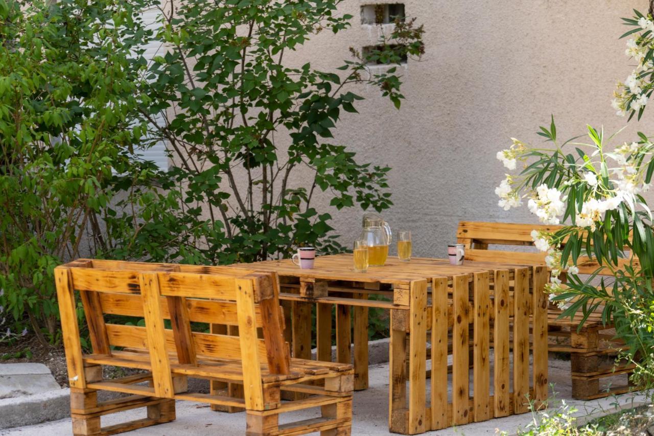 Apartman Curcic คนิน ภายนอก รูปภาพ